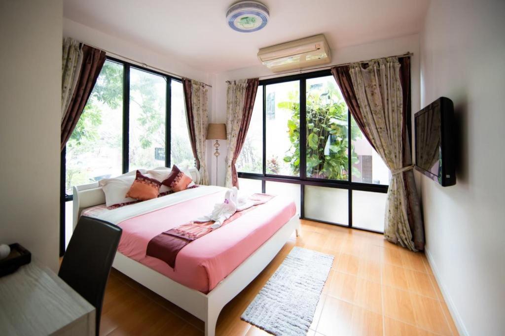 Nakhonratchasima Chayada Garden House And Resort Hotel מראה חיצוני תמונה