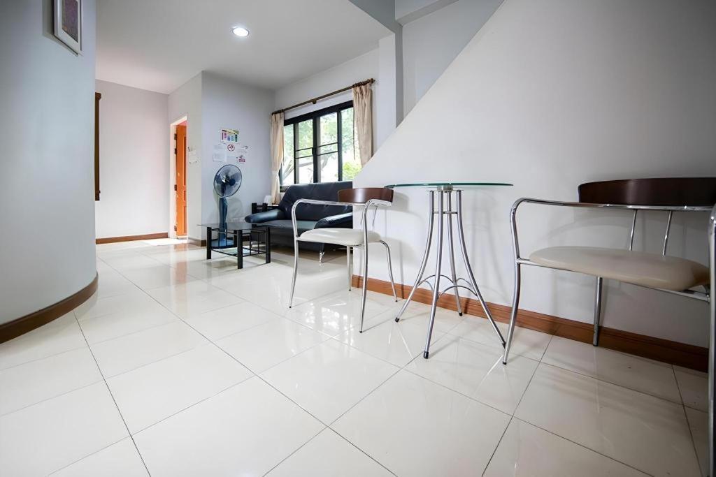 Nakhonratchasima Chayada Garden House And Resort Hotel מראה חיצוני תמונה